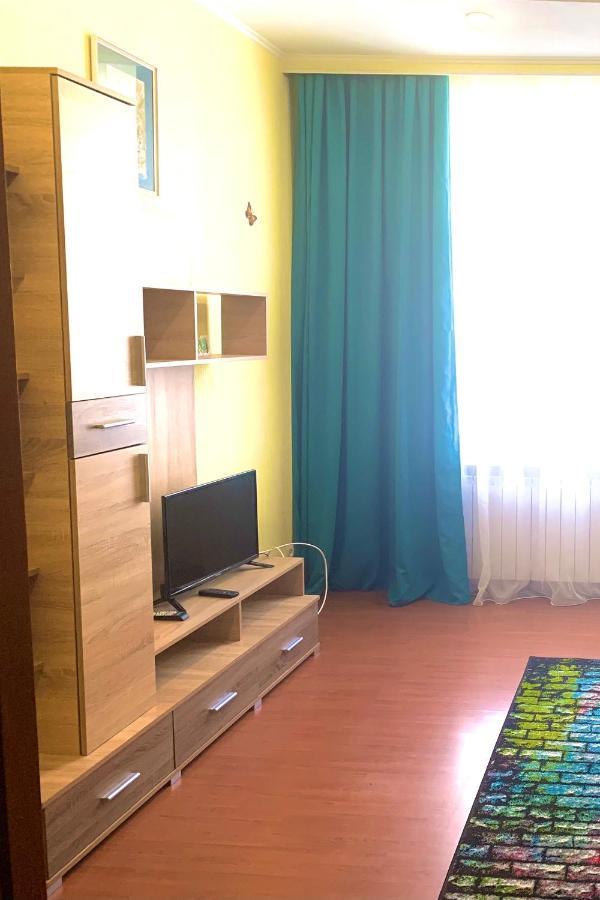 Apartaments On Pavlovskaya 8 Kharkiv Eksteriør bilde